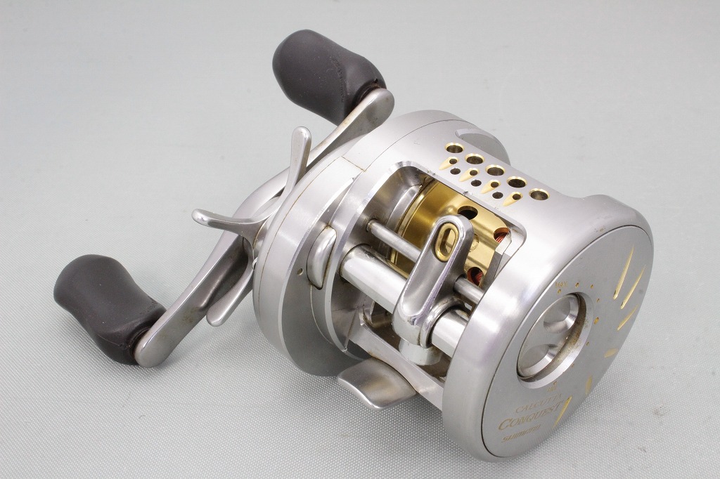 Shimano 03 CALCUTTA CONQUEST 200-DC RH Baitcasting Reel B9067 USED